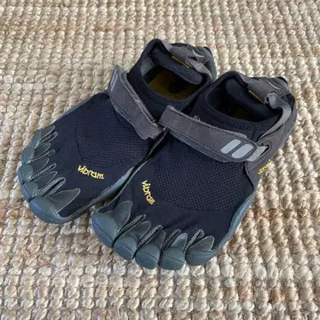 Vibram FiveFingers 트레일 러닝화