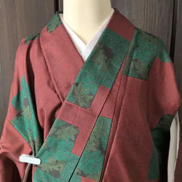 기모노 오시마 명주 빨간색 그린 컬러 크리스마스 일부 교육용 실 포함