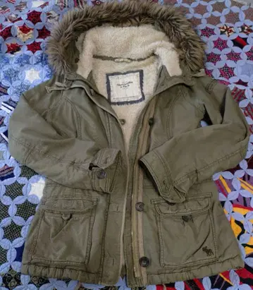 Abercrombie & Fitch 코트