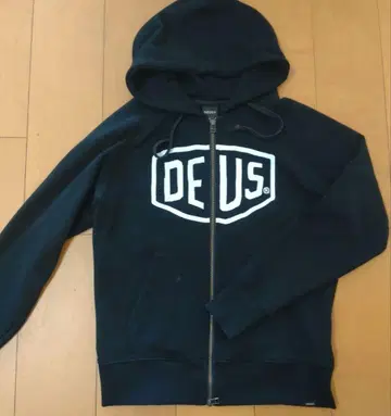 데우스 엑스 마키나 후드티 S 사이즈