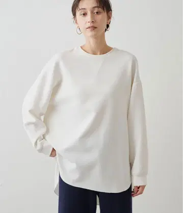 윔 가젯 명품 V 가제트 풀오버 화이트 루즈한 사이즈