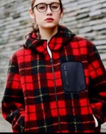 유니클로 UNIQLO JW ANDERSON 보아 플리스 후드티