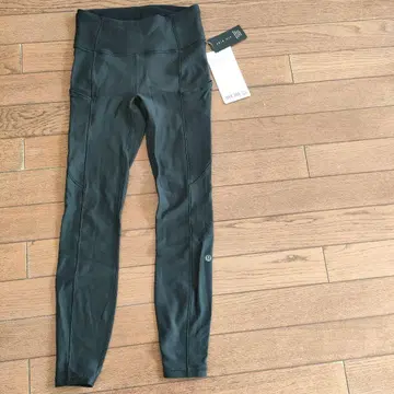 룰루레몬 패스트 앤 프리 아시아 핏 M 블랙