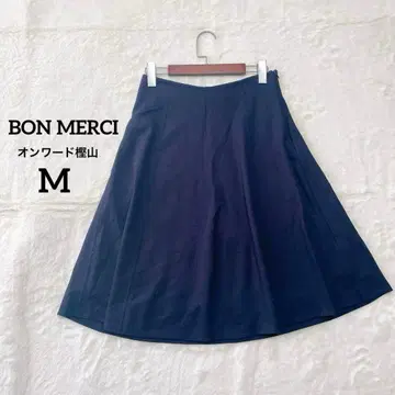 [온워드] 네이비 플레어 스커트 M 사이즈 일본제 오피스 무지