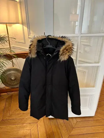 PYRENEX 퍼 후드 블랙 다운 자켓