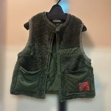 TIGRE BROCANTE 리메이크 올리브 그린 플리스 베스트