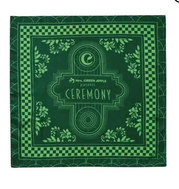 완판템 Mrs. GREEN APPLE CEREMONY 스카프