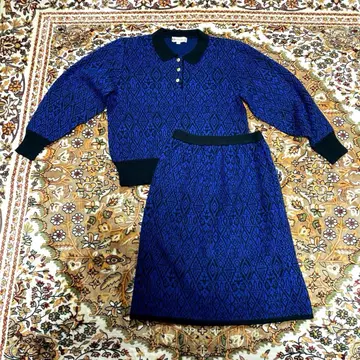 파란 기하학 패턴 셋업