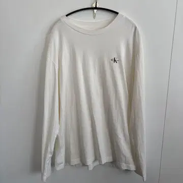 캘빈 클라인 진스 화이트 긴팔 티셔츠
