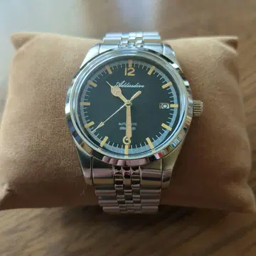 Addistive 자동 와인딩 시계 300ft 방수 블랙