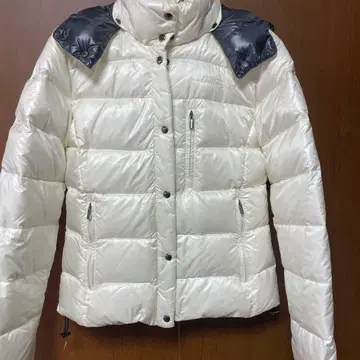 람보르기니 다운 자켓 M 사이즈 화이트