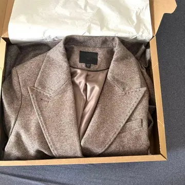 ZARA 브라운 계열 자켓