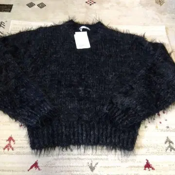 BEAUTY & YOUTH 블랙 스웨터 FREE