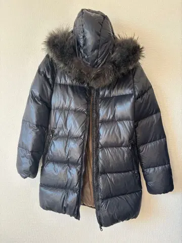 DUVETICA 블랙 다운 자켓 사이즈 40 퍼 포함