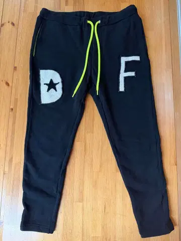 felkod 조거 팬츠 M 사이즈