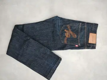 KIKSTYO 다크 블루 스트레이트 데님