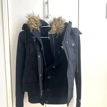 아바클로 퍼 후드티