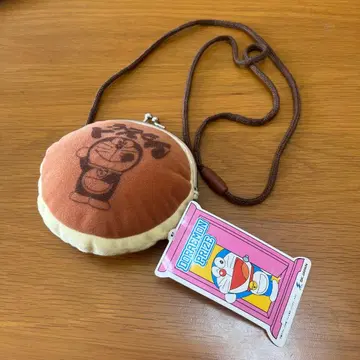 도라에몽 도라야키 복주머니 페이스 파우치 숄더