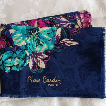 피에르 가르뎅 꽃무늬 숄