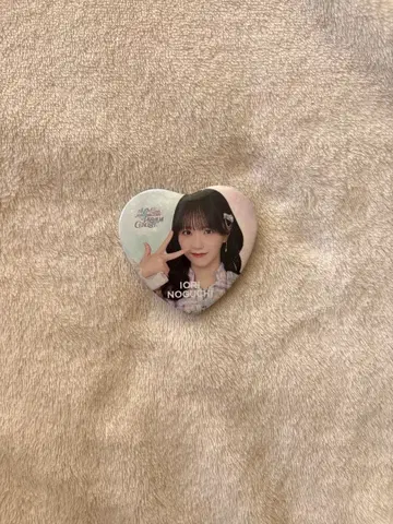 노구치 이오리 하트형 캔뱃지