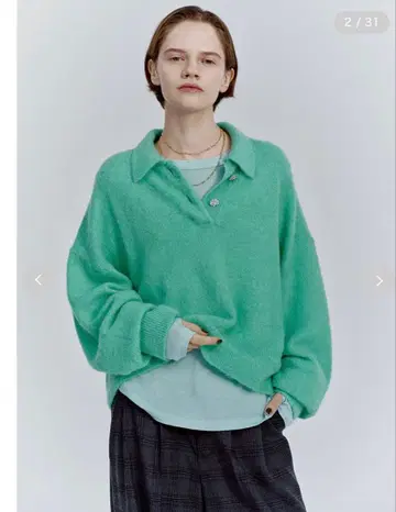 택 포함 새상품! 미라 오웬 비쥬 단추 크롭 폴로 니트 풀오버