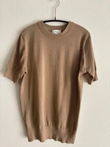 [ HYKE ] 새상품급 반팔 니트 베이지