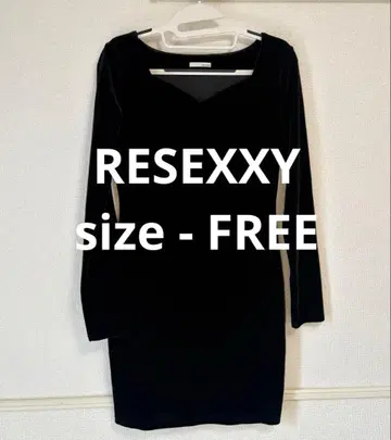 새상품급 [ RESEXXY ] 타이트 드레스