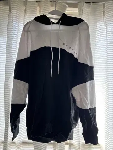 CRONOS 후드 부착 맨투맨