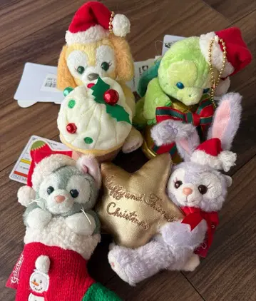 [새상품] 디즈니씨 2021년 크리스마스 인형 배지 4개 세트