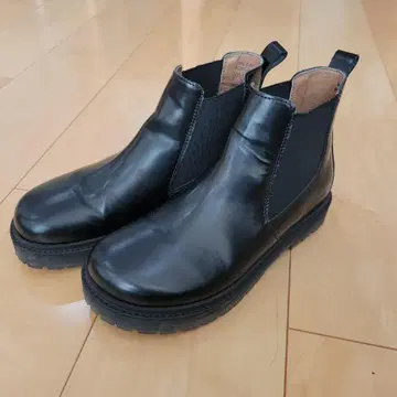 BIRKENSTOCK 사이즈 37