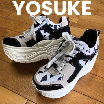 YOSUKE 30주년 기념 모델 카우 패턴 통굽 스니커즈