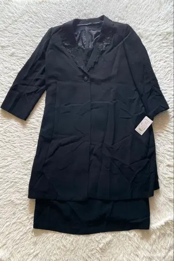 새상품 SORITEAL 블랙 포멀 원피스&자켓 세트