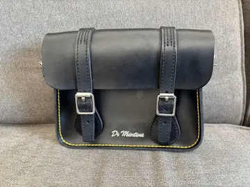 닥터 마틴 블랙 숄더백