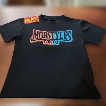 MOBSTYLES TOKYO 블랙T셔츠 M사이즈