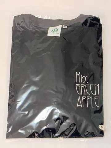 새상품 미개봉 바벨탑 미세스 롱 슬리브 T셔츠 M 사이즈