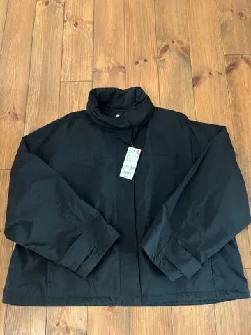 [ 미사용 새상품 ] 유니클로 WOMEN 윈드프루프 스탠드 블루종 L