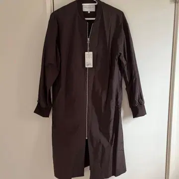 새상품 애로우즈 다크 브라운 M 사이즈 자켓