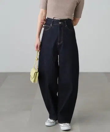 FREE'S MART 프리즈마트 데님 에그 팬츠