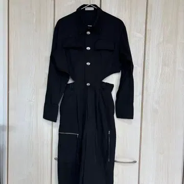 MAISON SPECIAL 사이즈 M 블랙 올인원 살로펫