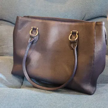 DIANA 네이비 비즈니스 백