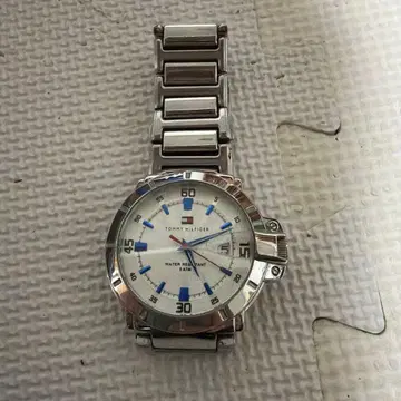 Tommy Hilfiger 아날로그 손목시계 실버