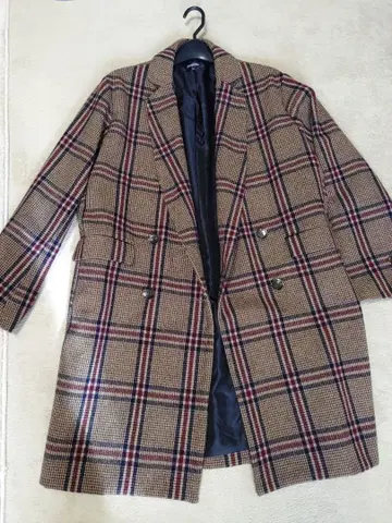 체크 무늬 더블 브레스트 체스터 코트