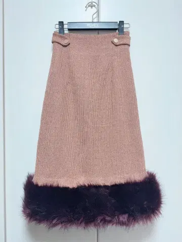 14/릴리 브라운 스커트