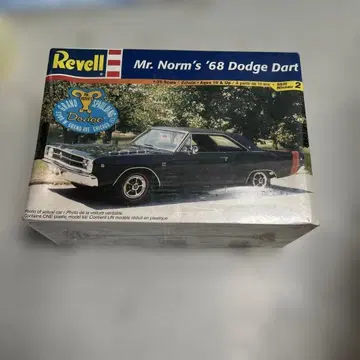 Revell Mr. Norm's '68 Dodge Dart 1/25