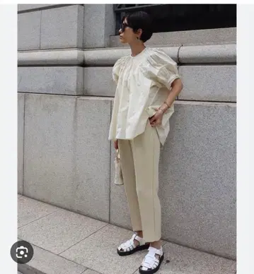 새상품급 MACHATT 이탈리안 턱 블라우스