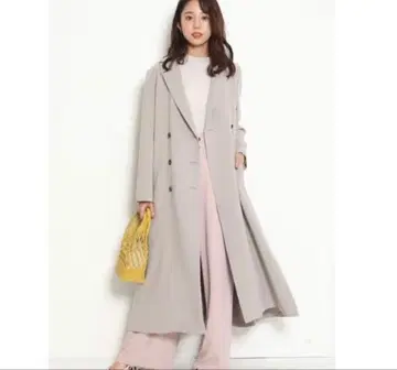 Mystrada 스프링 백 볼륨 코트 38