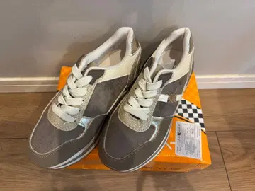 23cm 미사용 스니커즈