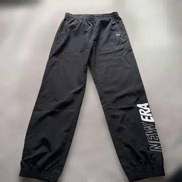 NEW ERA 팬츠