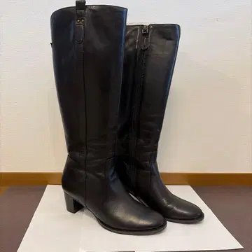 블랙 가죽 롱 부츠 지퍼 포함