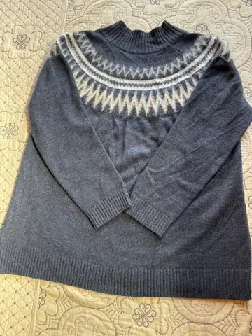 LOBJIE 로브제 노르딕 무늬 긴팔 니트 L 사이즈